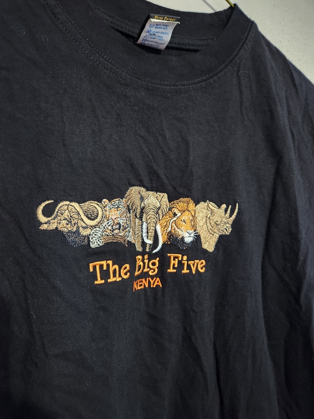 The Big Five Kenya Mens' Black Embroidered Tee Vintage